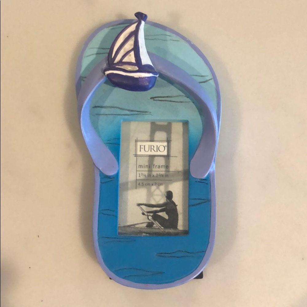 Blue Flipflop Frame